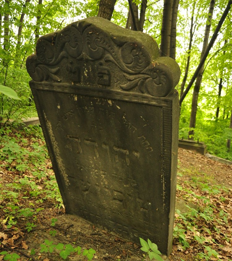Cmentarz w Bieruniu